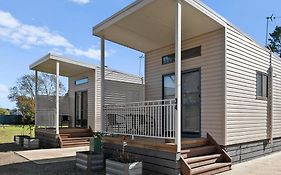 Shepparton Holiday Park And Village